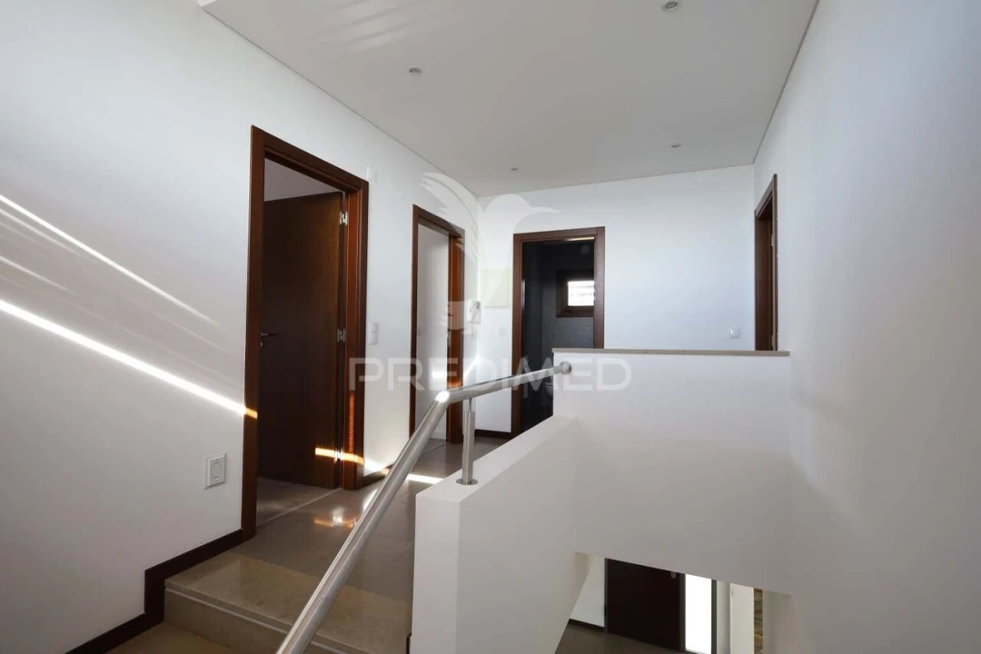 Moradia T4 para Venda em Nossa Sra de Fatima Foto 19