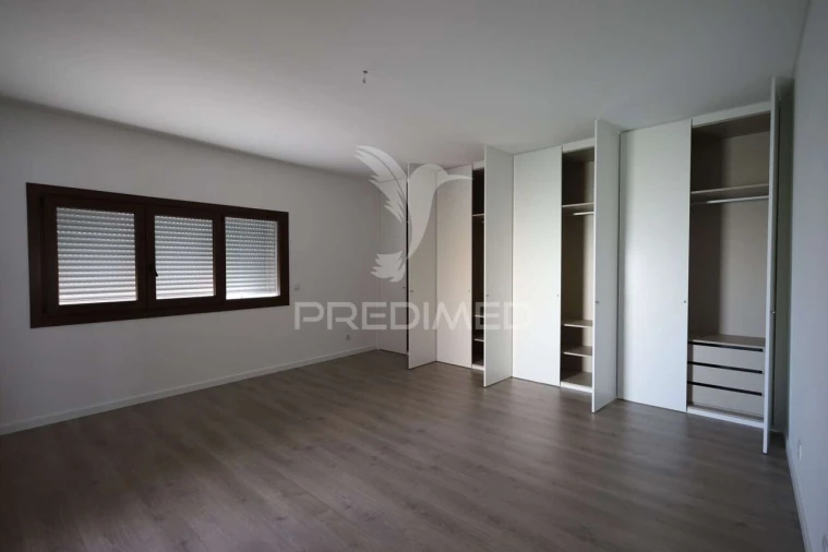 Moradia T4 para Venda em Nossa Sra de Fatima Foto 34