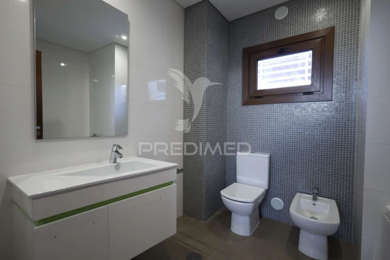 Moradia T4 para Venda em Nossa Sra de Fatima Foto 28