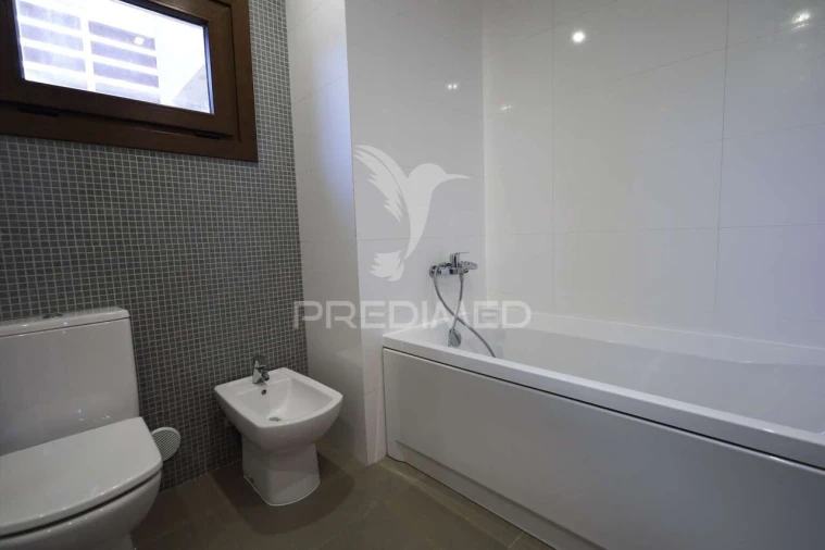 Moradia T4 para Venda em Nossa Sra de Fatima Foto 30