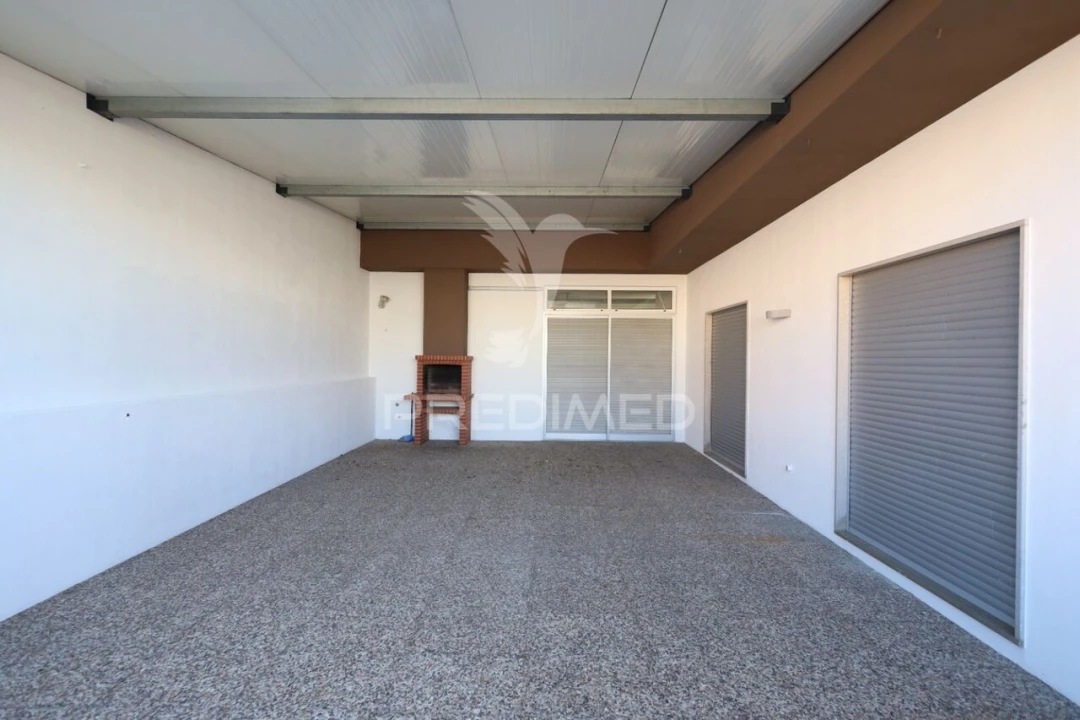 Moradia T4 para Venda em Nossa Sra de Fatima Foto 36