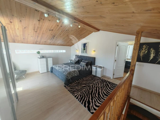 Moradia T3 para Venda em Guia Foto 5