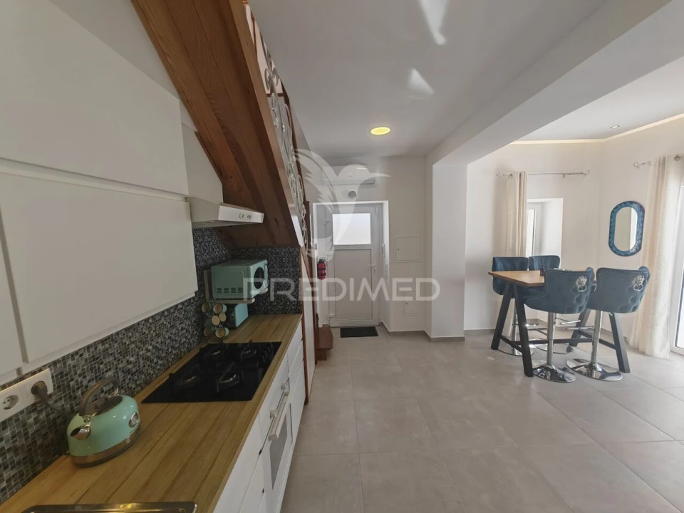 Moradia T3 para Venda em Guia Foto 16