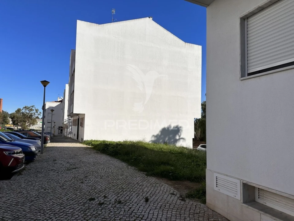 Terreno para Venda em Vila Franca de Xira Foto 1
