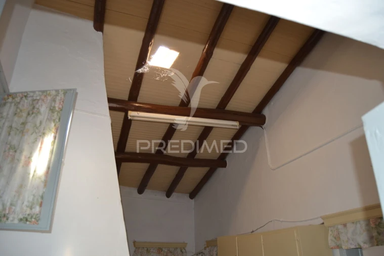 Moradia T2 para Venda em Nossa Senhora da Conceição e São Bartolomeu Foto 3