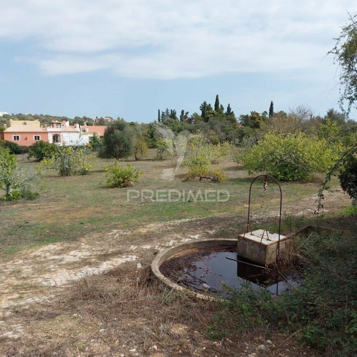 Terreno para Venda em Lagos (São Sebastião e Santa Maria) Foto 4