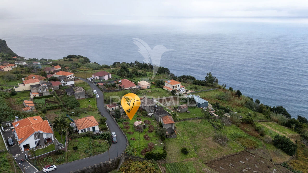 Moradia T2 para Venda em Ponta Delgada Foto 6