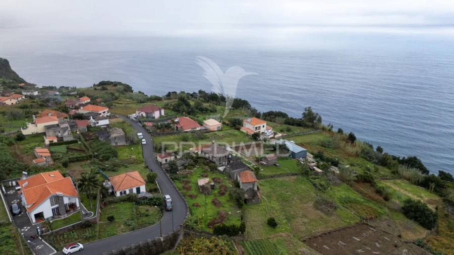 Moradia T2 para Venda em Ponta Delgada Foto 7