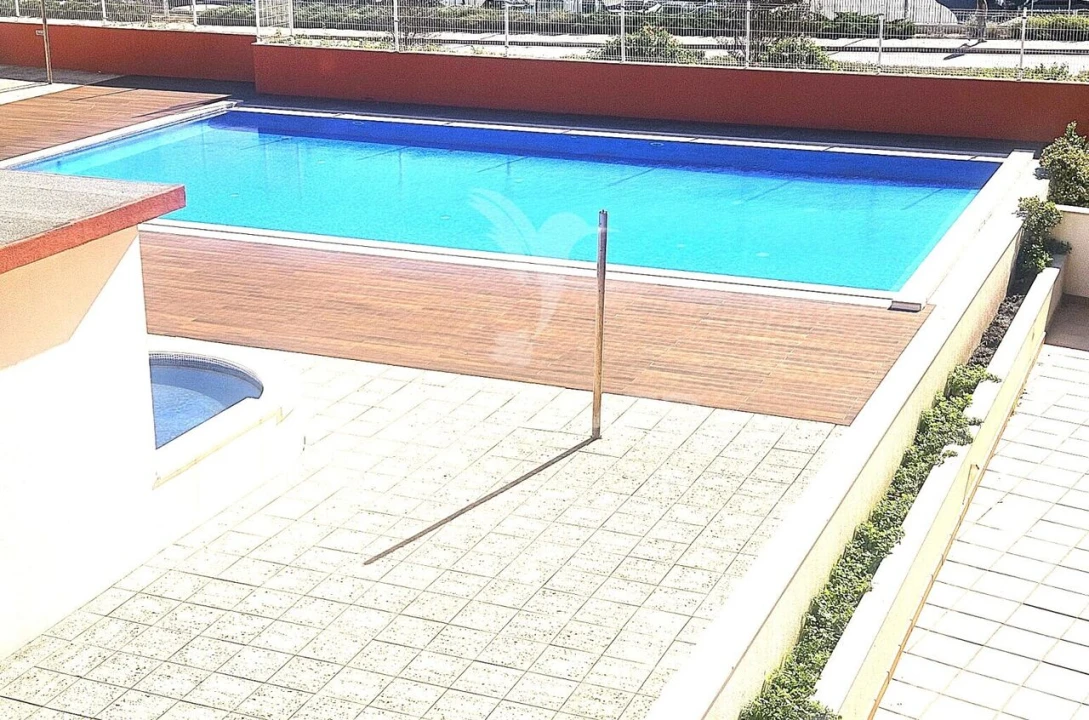 Apartamento T1 para Venda em Armação de Pera Foto 4