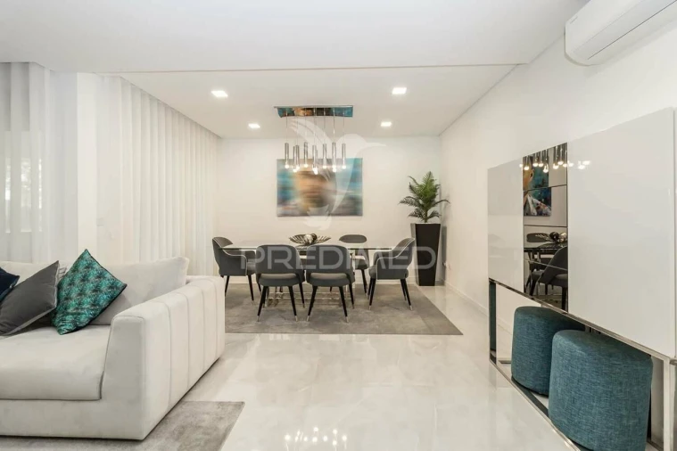 Apartamento T3 para Venda em Fernao Ferro Foto 3