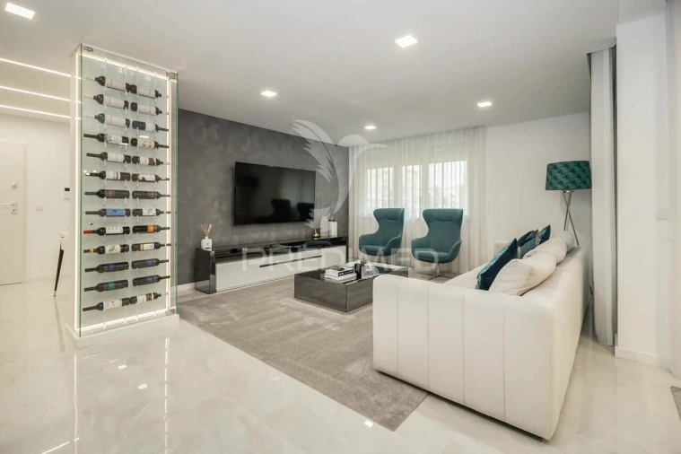 Apartamento T3 para Venda em Fernao Ferro Foto 4