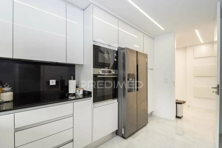 Apartamento T3 para Venda em Fernao Ferro Foto 17