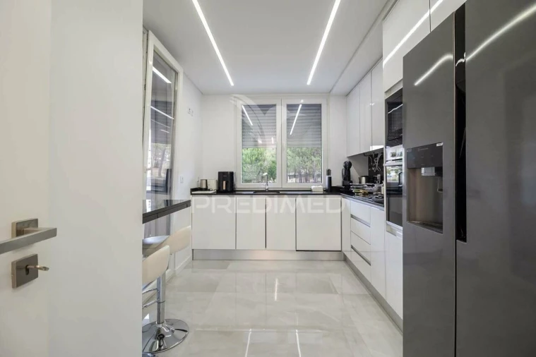 Apartamento T3 para Venda em Fernao Ferro Foto 13