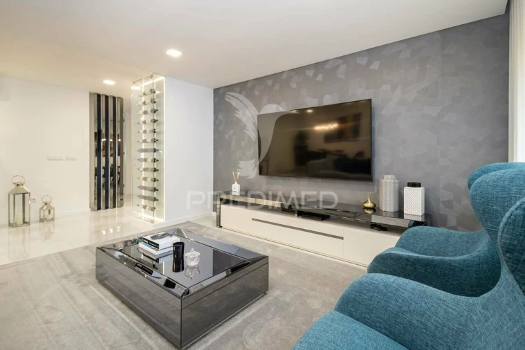 Apartamento T3 para Venda em Fernao Ferro Foto 6