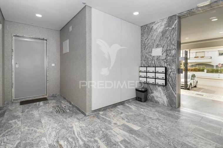 Apartamento T3 para Venda em Fernao Ferro Foto 38