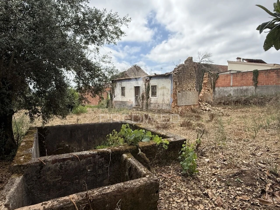 Moradia T3 para Venda em Nossa Senhora da Piedade Foto 1
