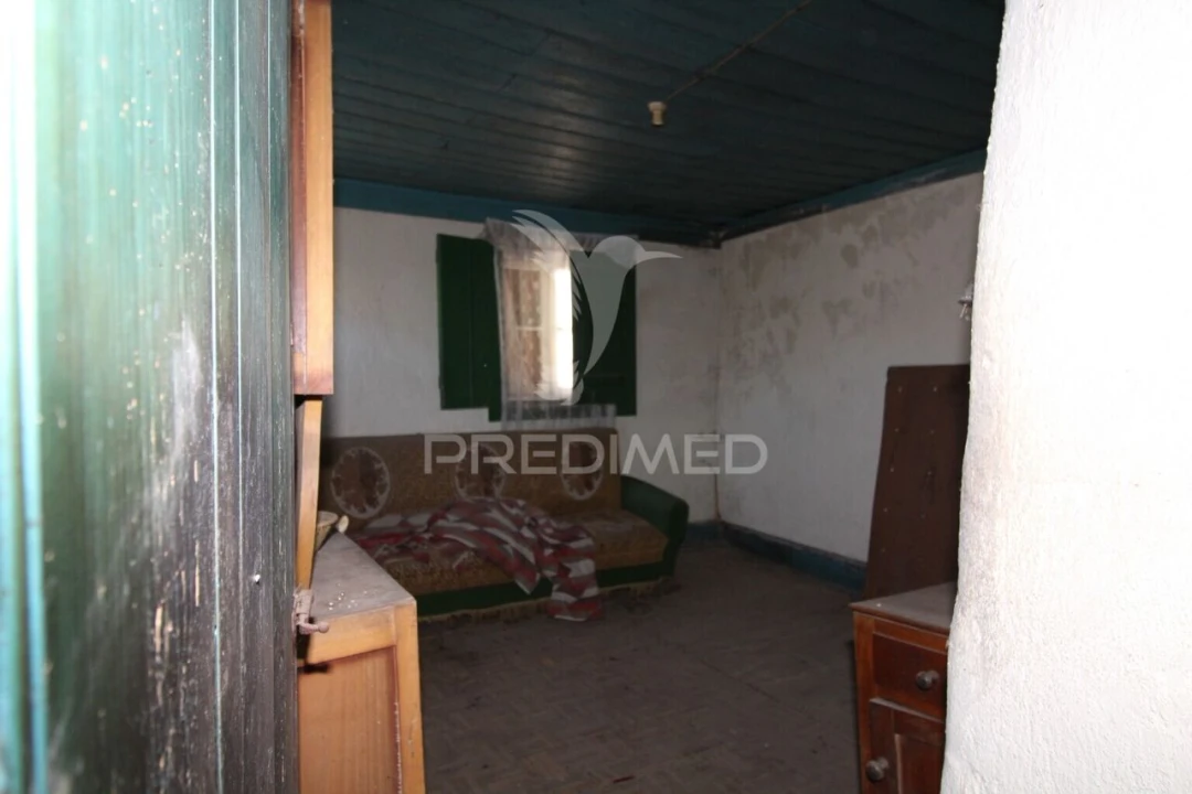 Moradia T2 para Venda em Esmolfe Foto 14