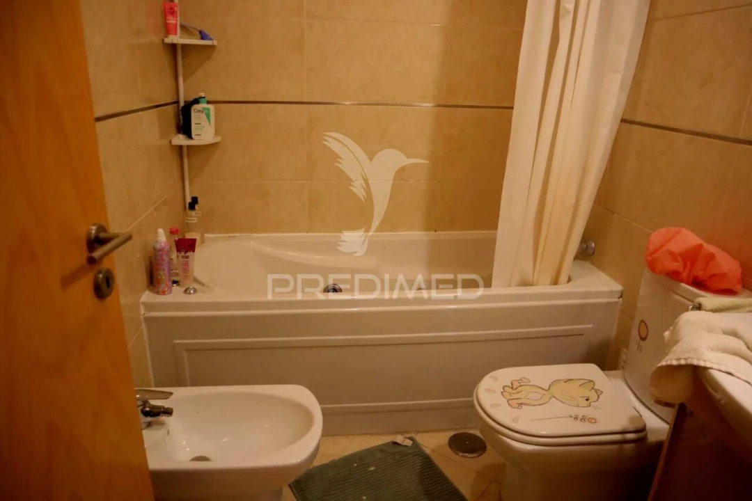 Apartamento T2 para Venda em Albufeira e Olhos de Água Foto 7