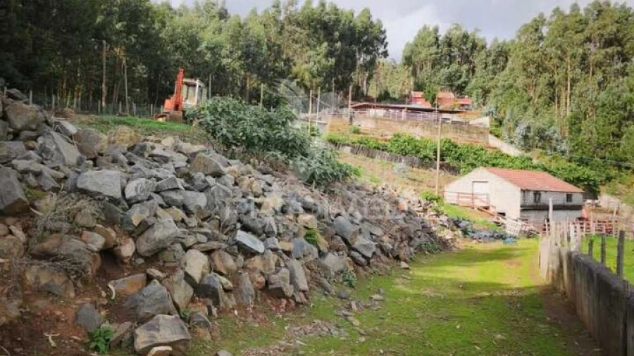 Quinta T2 para Venda em Camacha