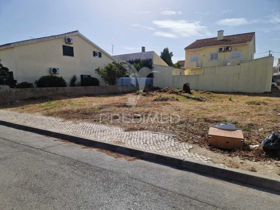Terreno para Venda em Quinta do Conde Foto 2