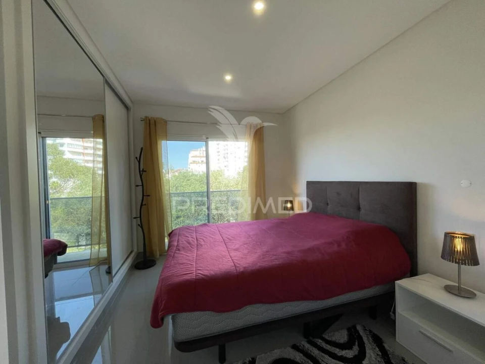 Apartamento T2 para Venda em Portimão Foto 24