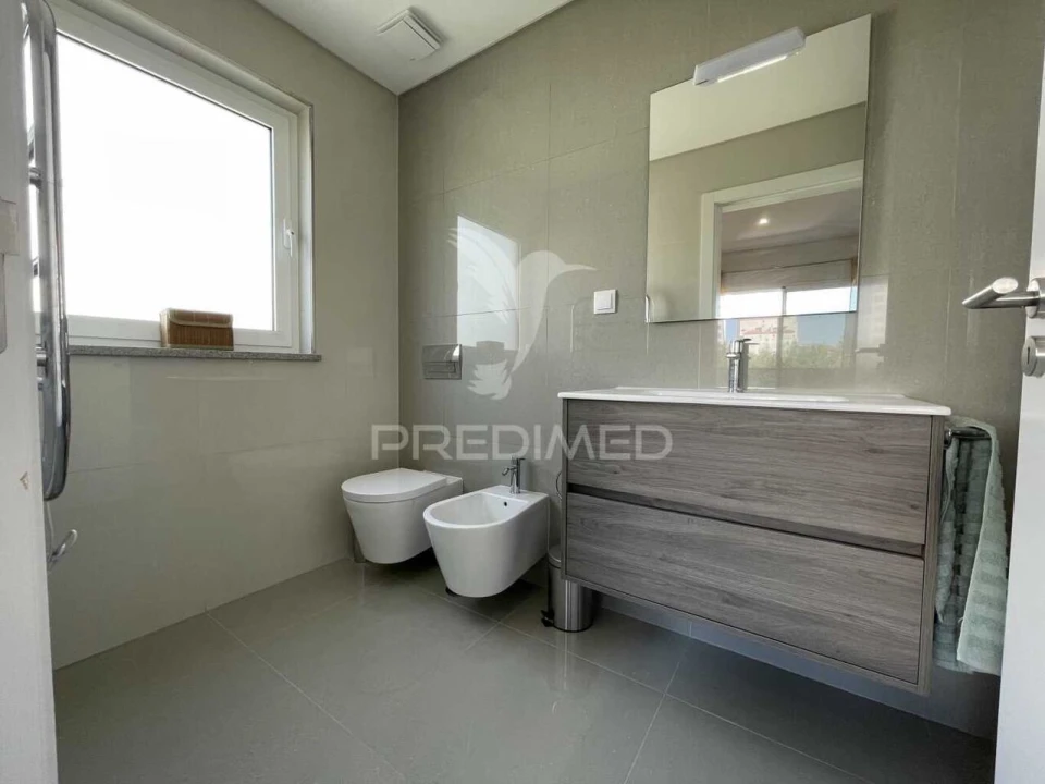 Apartamento T2 para Venda em Portimão Foto 26