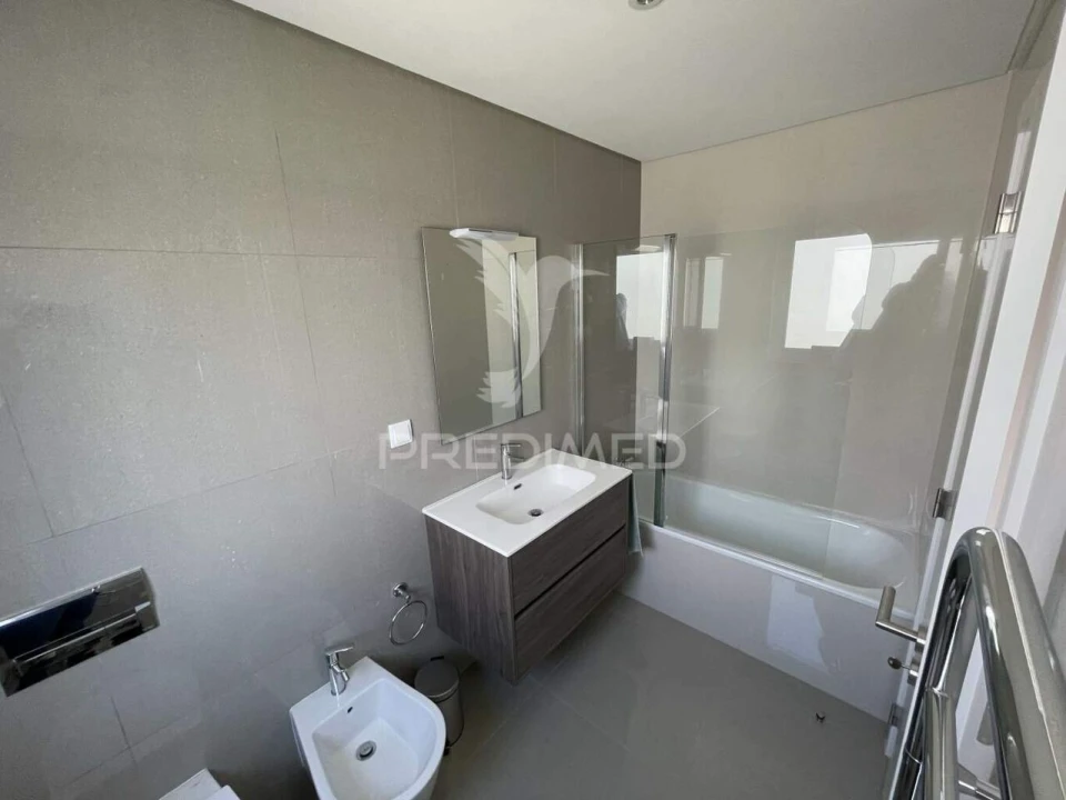 Apartamento T2 para Venda em Portimão Foto 27