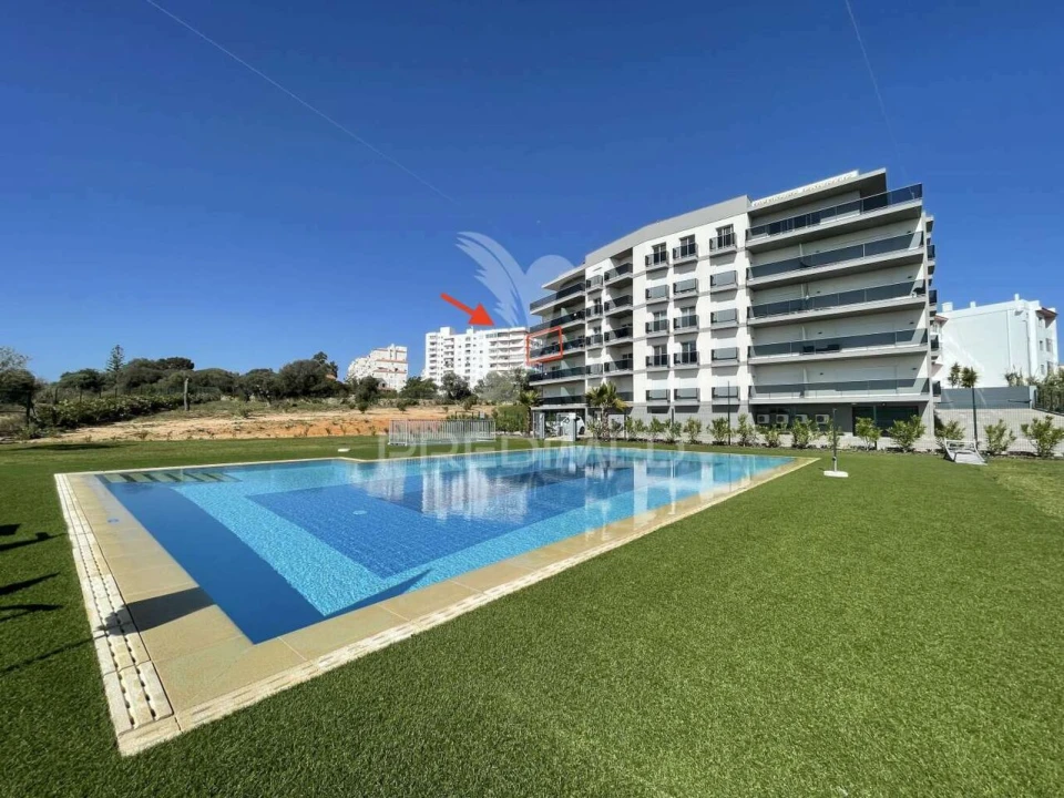 Apartamento T2 para Venda em Portimão Foto 2
