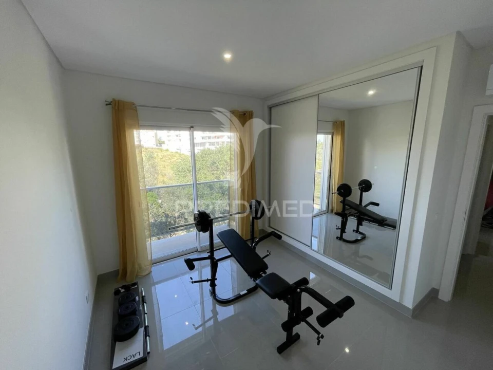 Apartamento T2 para Venda em Portimão Foto 20