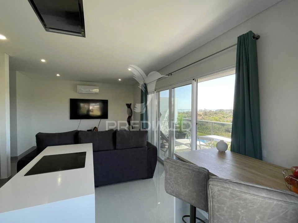 Apartamento T2 para Venda em Portimão Foto 12