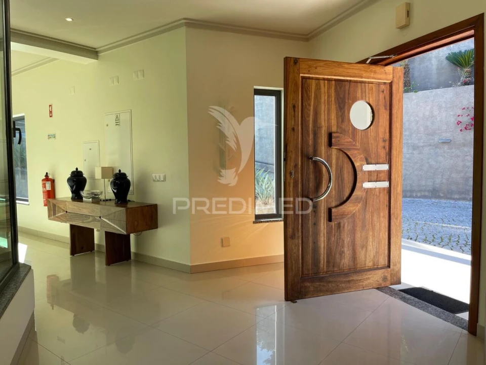 Moradia T7 para Venda em Portimão Foto 13