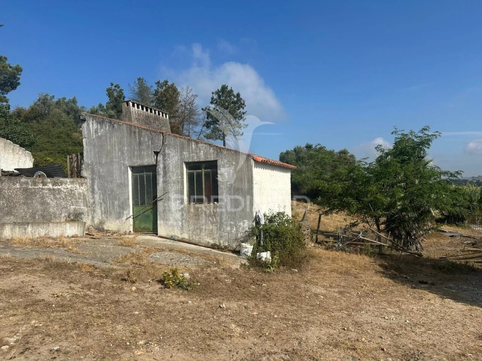 Quinta T2 para Venda em Povoa da Isenta Foto 22