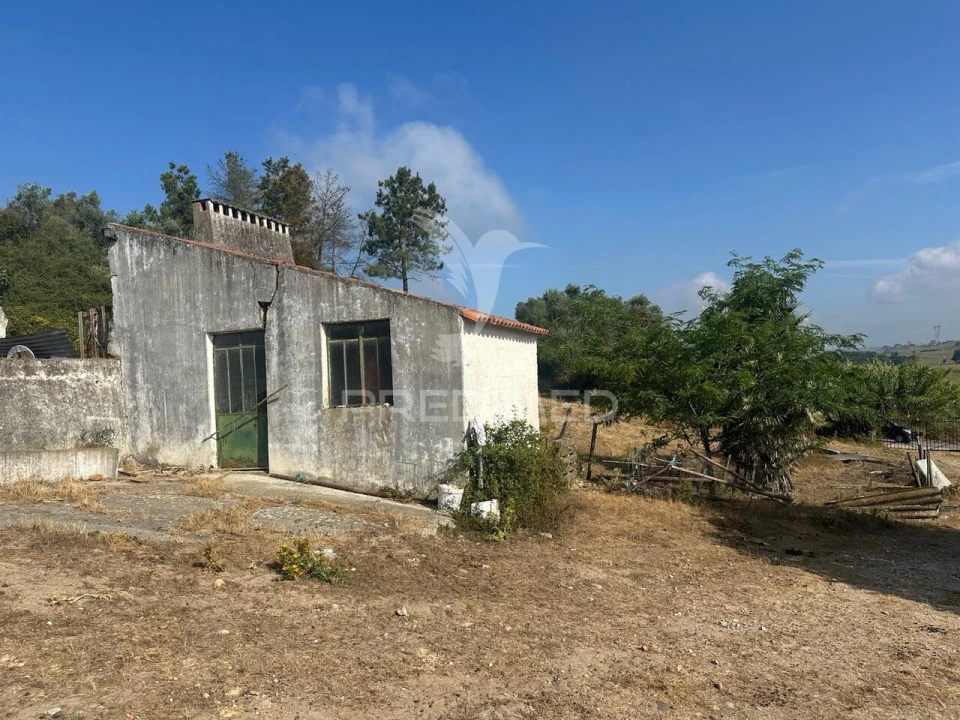 Quinta T2 para Venda em Povoa da Isenta Foto 23