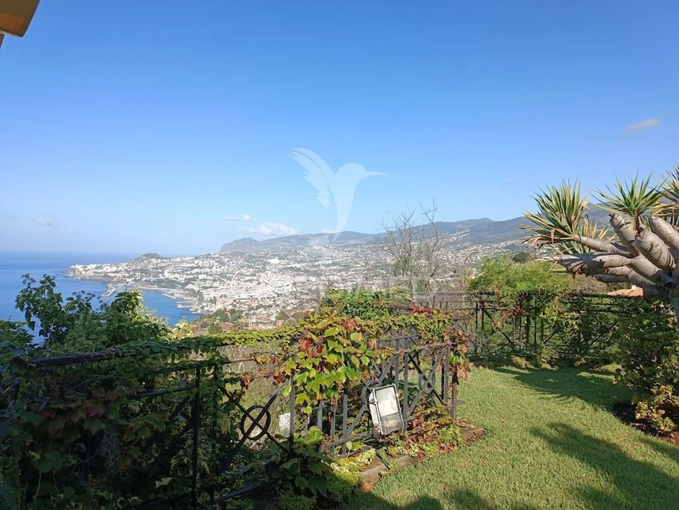 Moradia T4 para Venda em São Gonçalo Foto 5