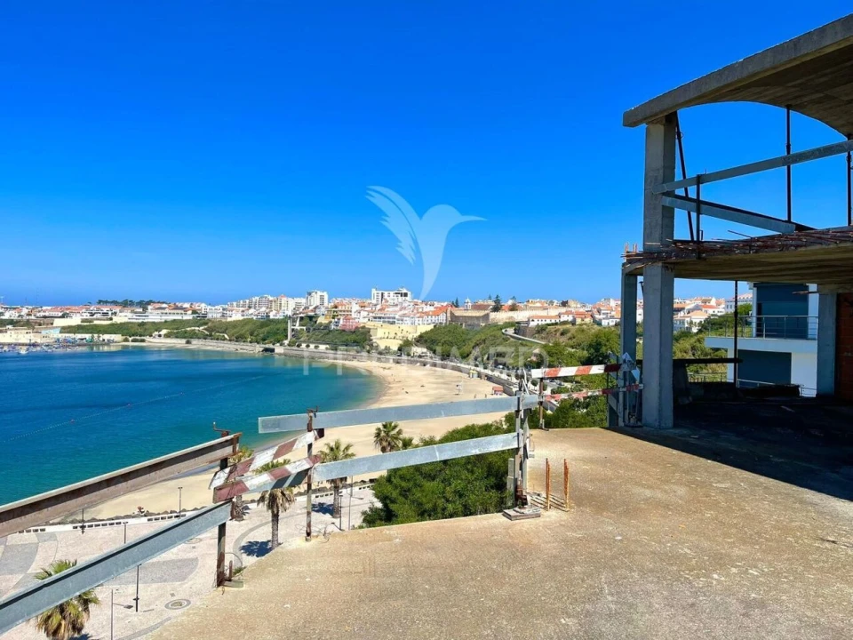 Moradia T7 para Venda em Sines Foto 2