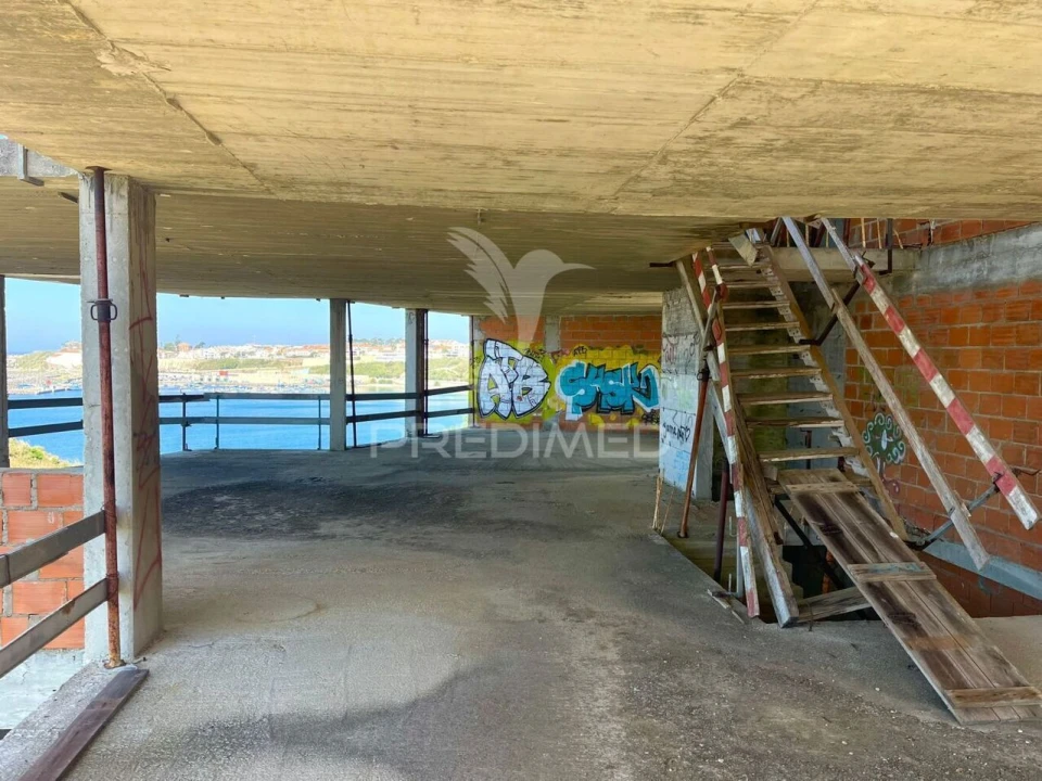 Moradia T7 para Venda em Sines Foto 18