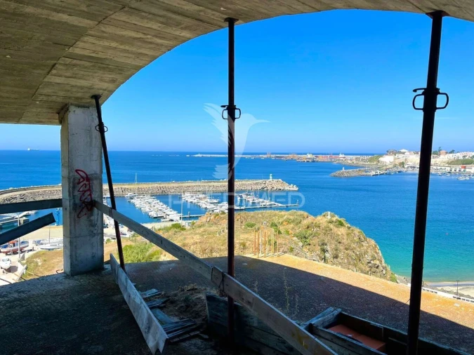 Moradia T7 para Venda em Sines Foto 17