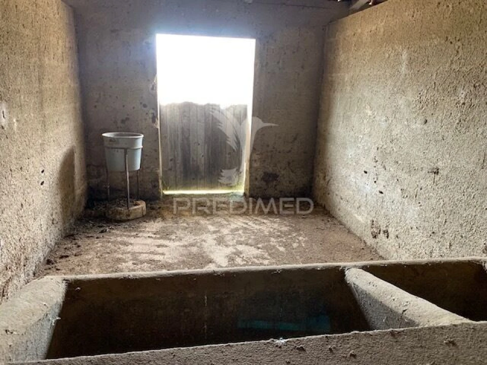 Moradia T4 para Venda em São Marcos da Serra Foto 16