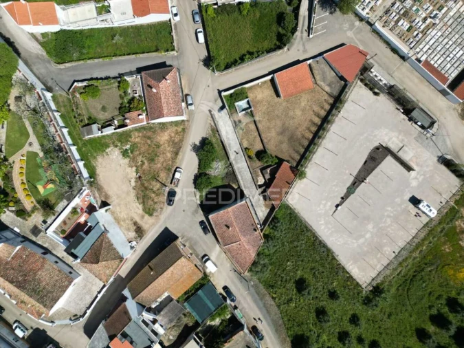 Moradia T4 para Venda em São Marcos da Serra Foto 31