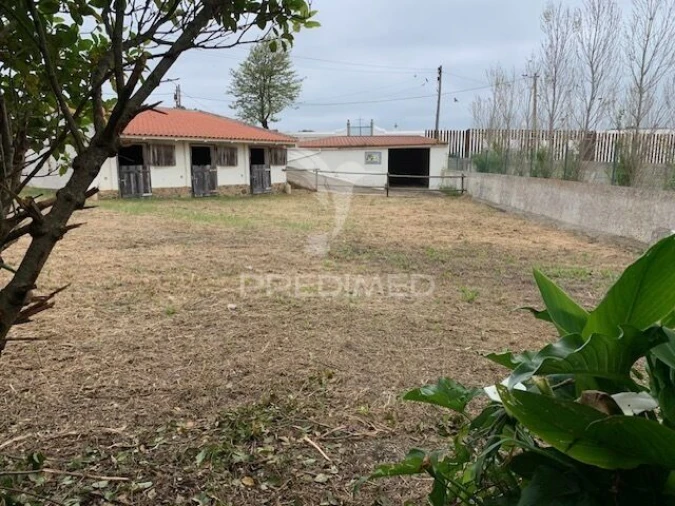 Moradia T4 para Venda em São Marcos da Serra Foto 11