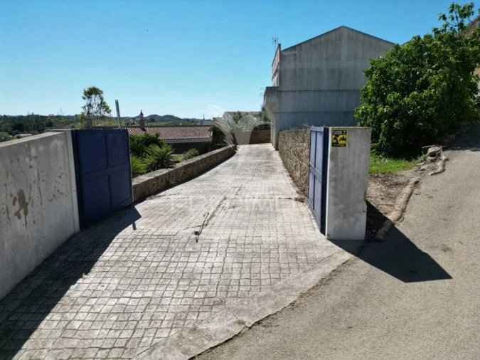 Moradia T4 para Venda em São Marcos da Serra Foto 33