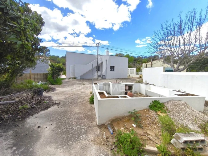 Moradia T4 para Venda em Loule (São Sebastião) Foto 3