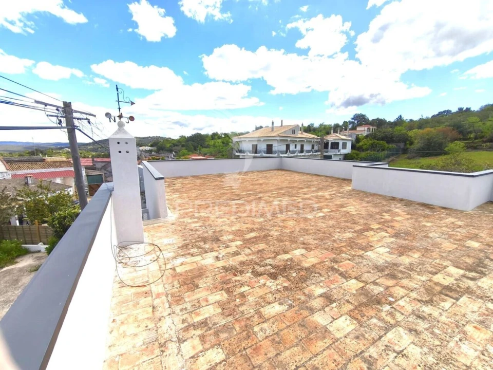 Moradia T4 para Venda em Loule (São Sebastião) Foto 15