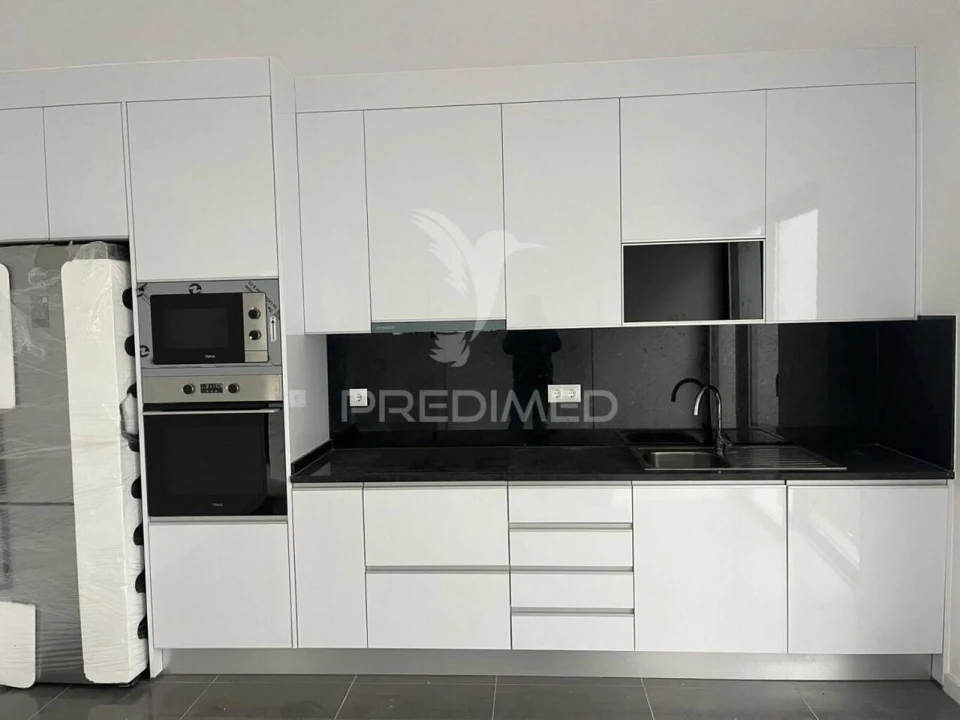 Moradia T3 para Venda em Santo Antonio Foto 2