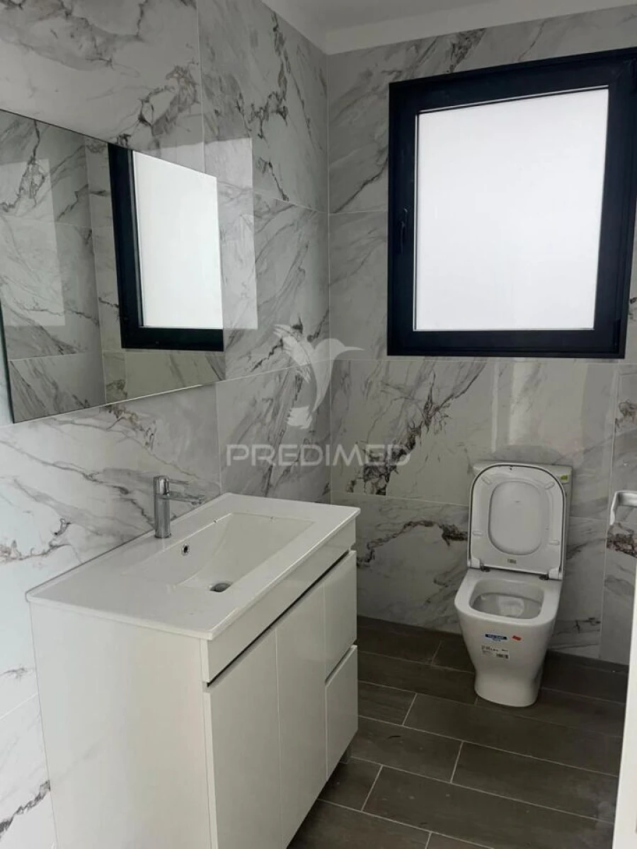 Moradia T3 para Venda em Santo Antonio Foto 22