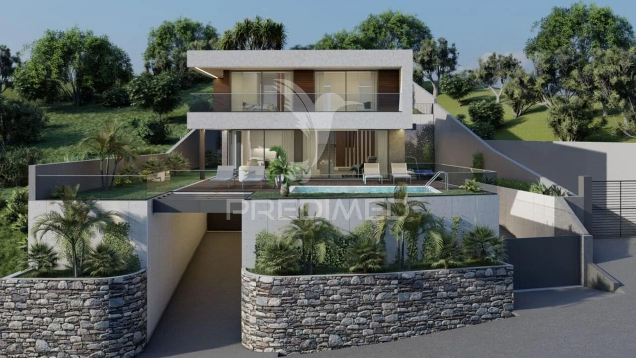 Moradia T4 para Venda em Santo Antonio Foto 9