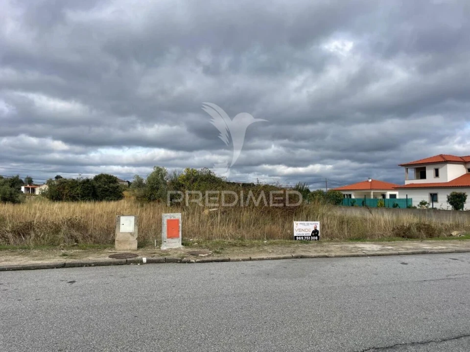 Terreno para Venda em Freixo de Numão Foto 8