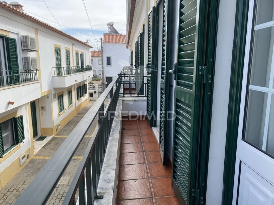 Moradia T2 para Venda em Vila Nova de Milfontes Foto 17