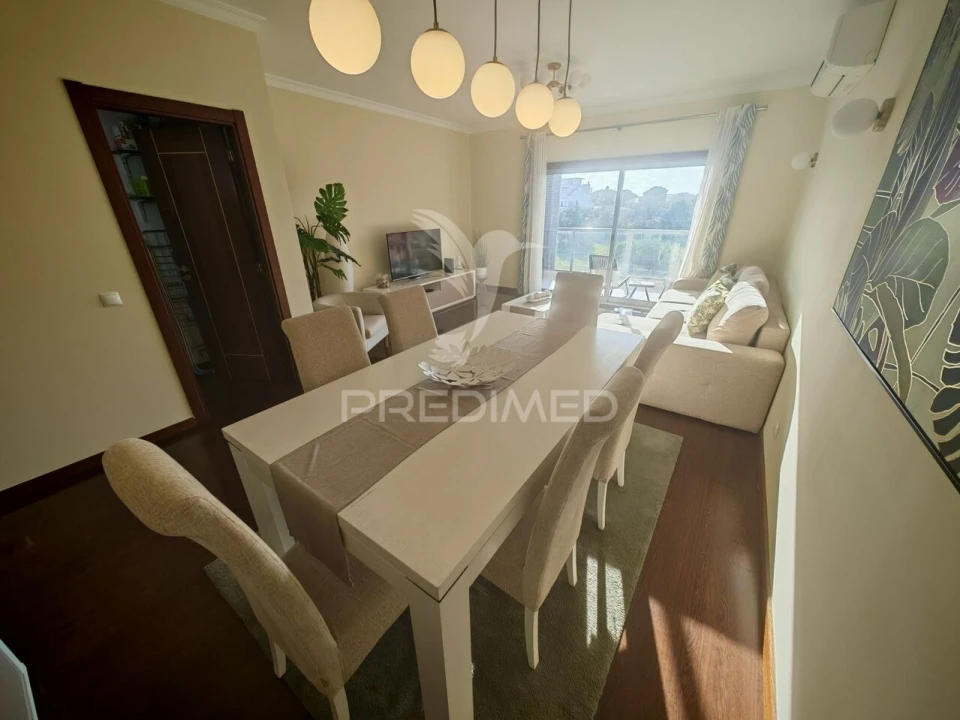 Apartamento T2 para Venda em Portimão Foto 13