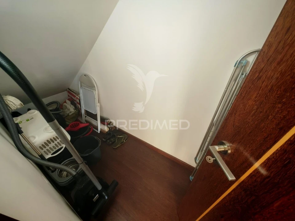 Apartamento T2 para Venda em Portimão Foto 28